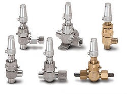 HERL Small, Service, Oil Drain, 3-Way Valves, Sight Glasses